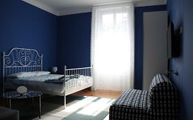 Viale Lunigiana - Penthouse - 6 People